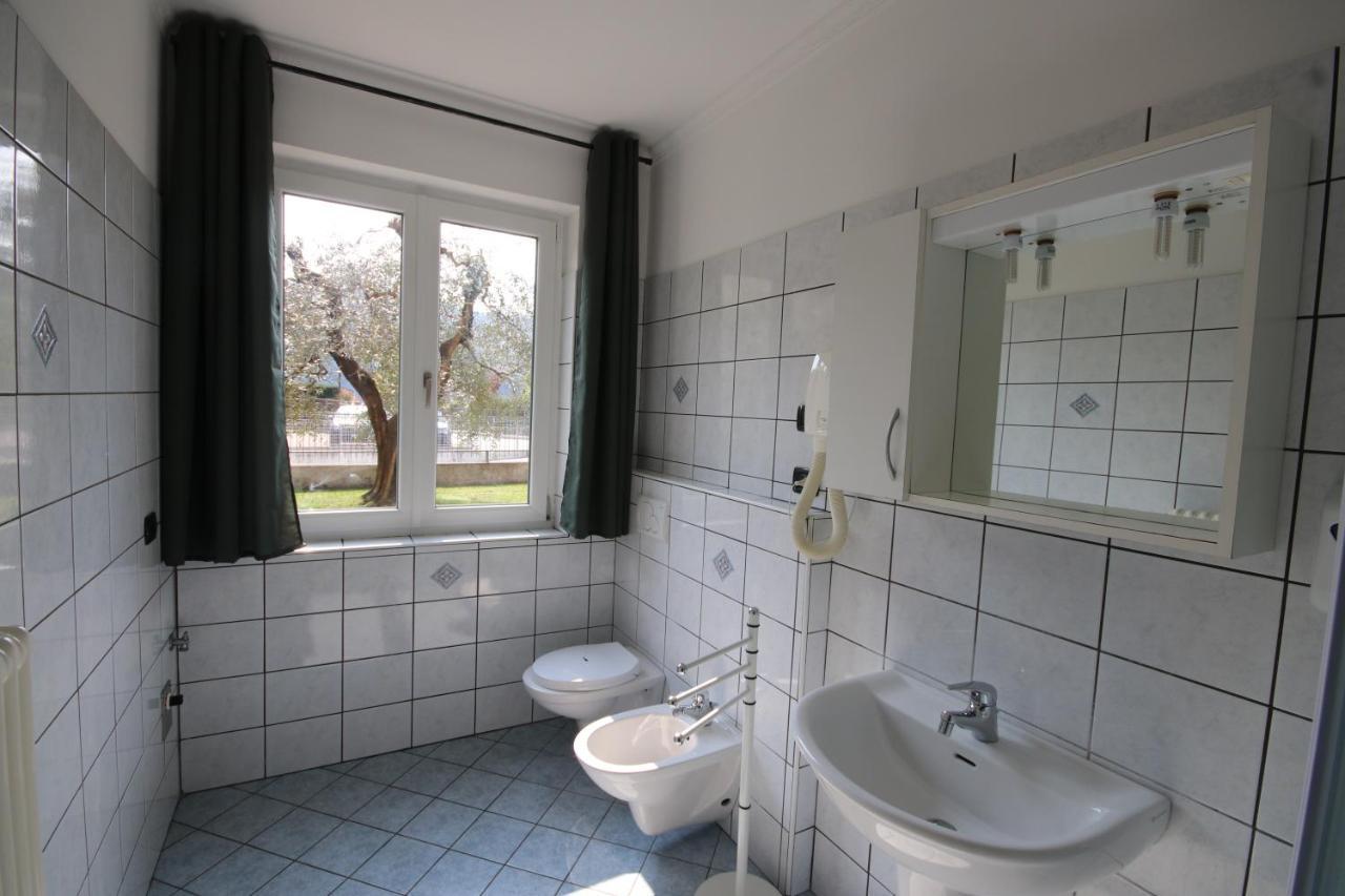 Camera Budget Doppia con Letti Singoli